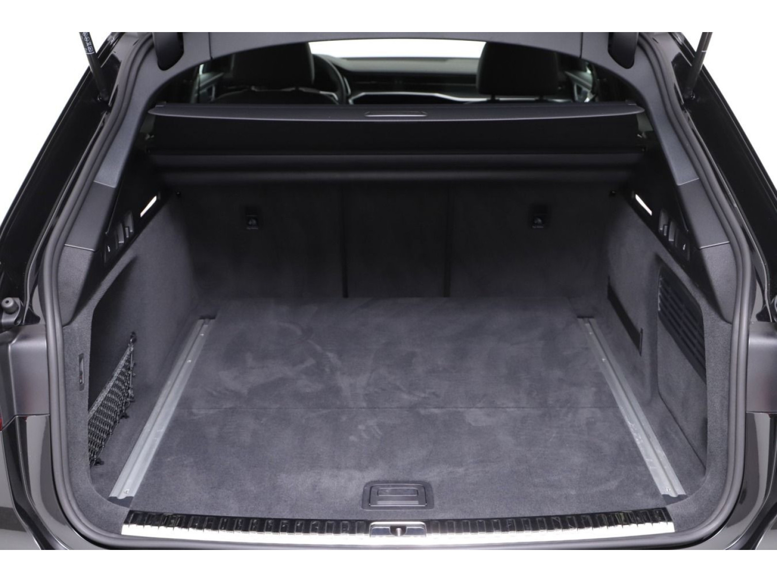 Audi - A6 Avant_17