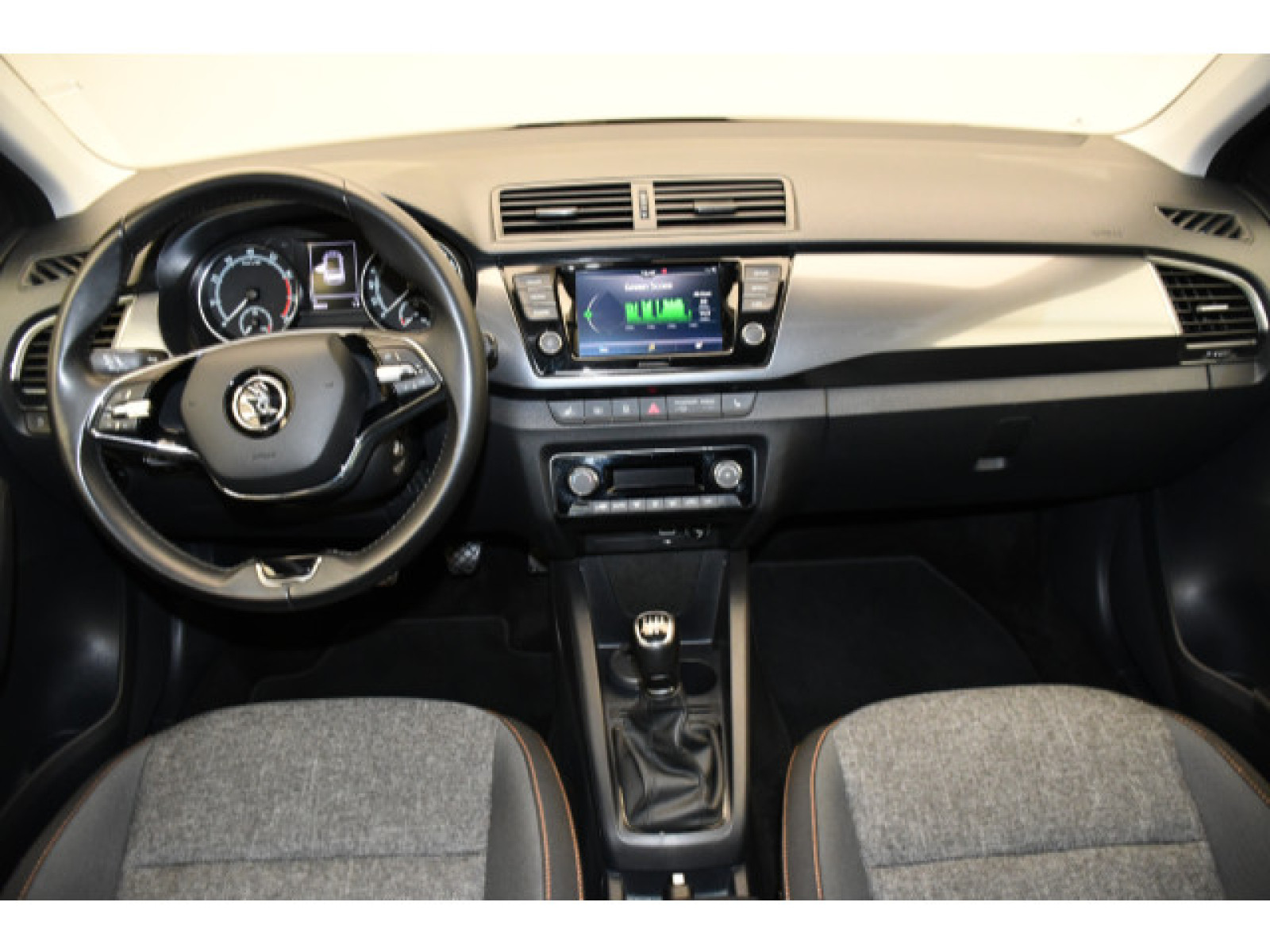 Škoda - Fabia_4
