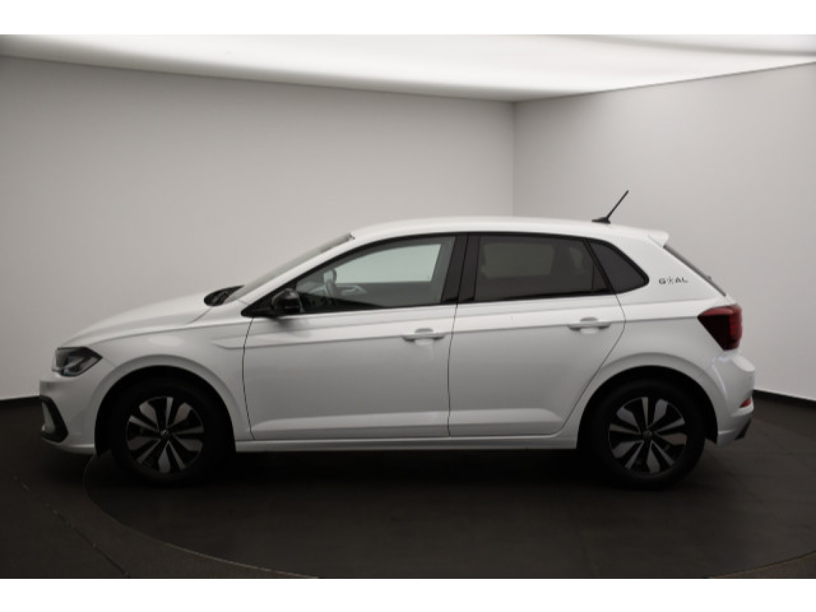 Volkswagen - Polo_15