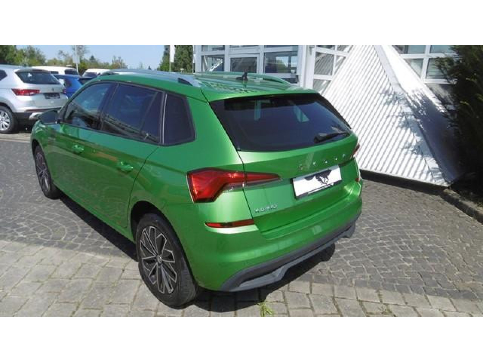 diagonalansicht-hinten-aussen