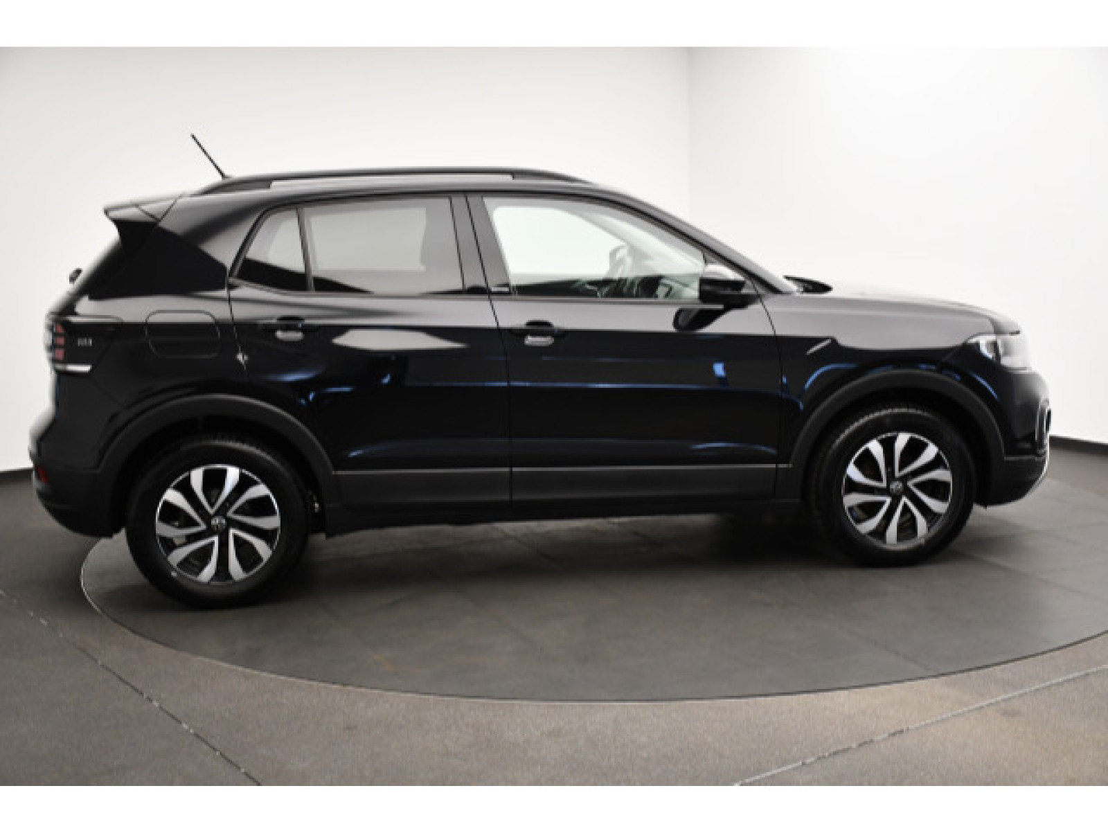Volkswagen - T-Cross_15