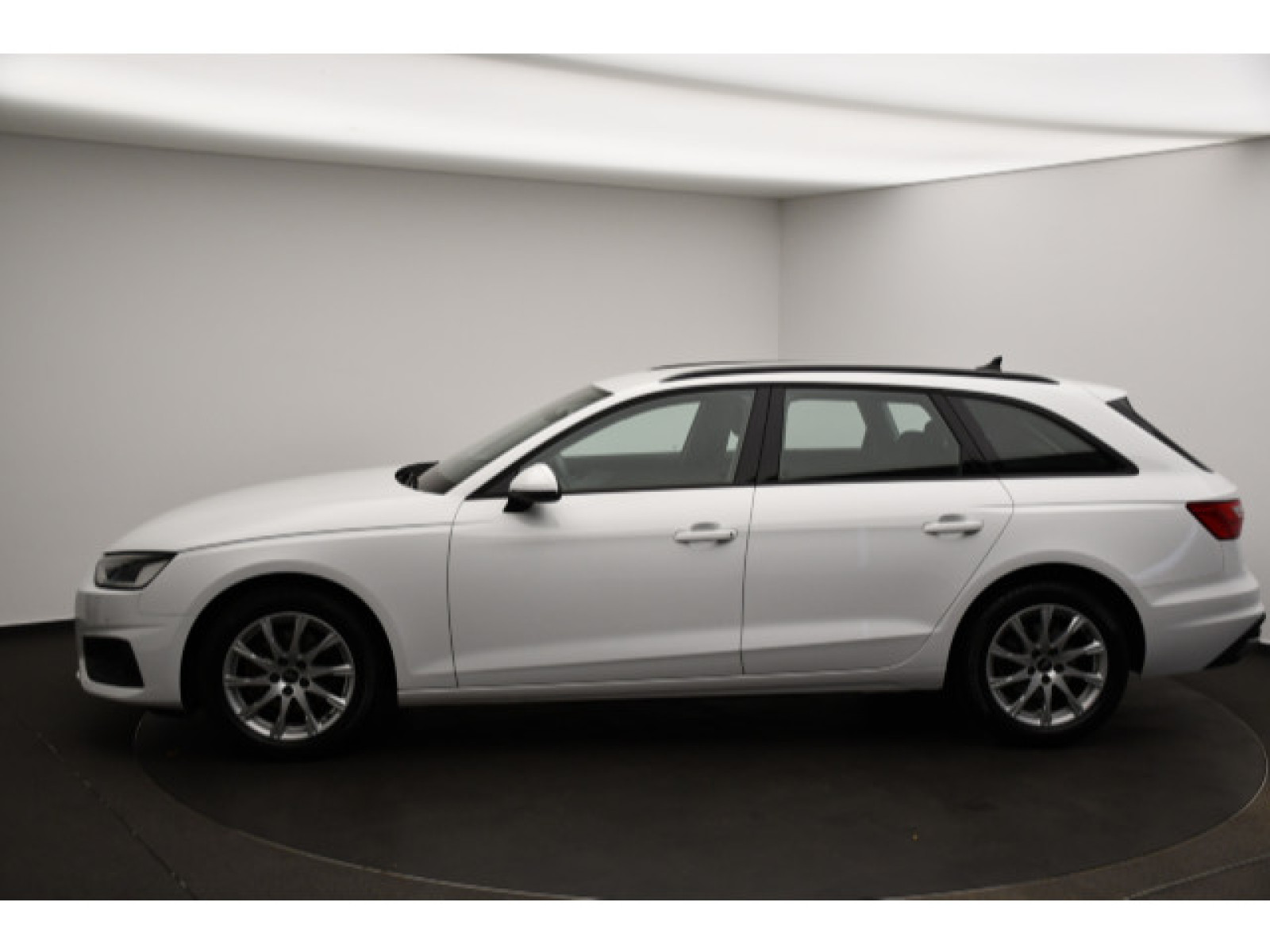Audi - A4 Avant_14