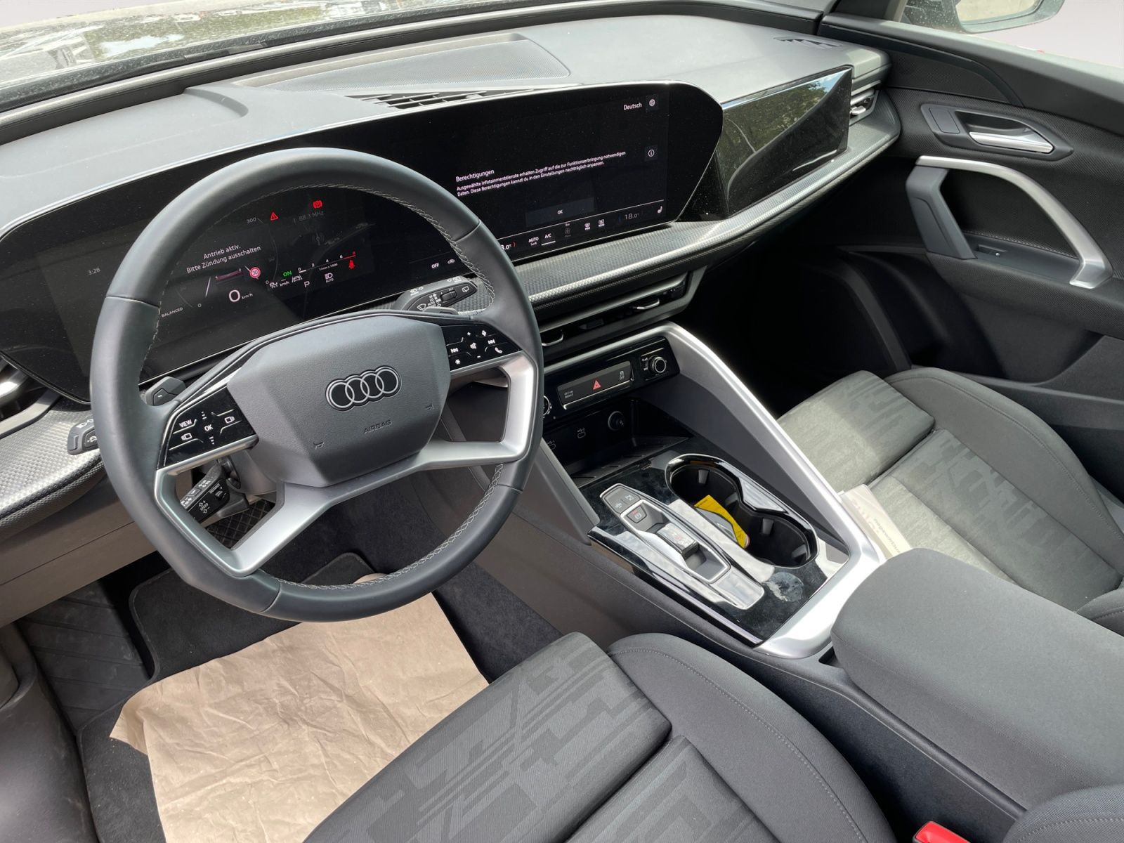 Audi - Q5_12