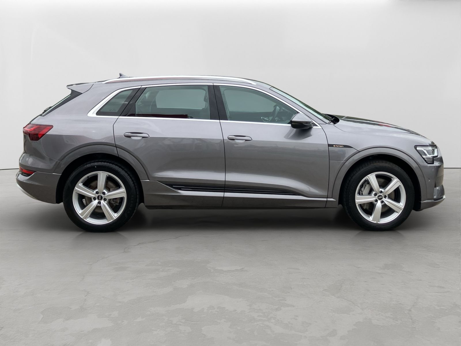 Audi - e-tron_7