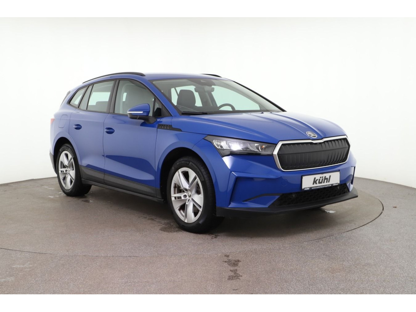 diagonal-frontansicht-aussen