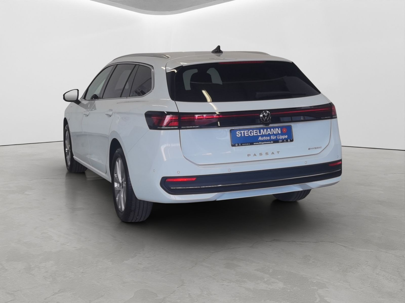Volkswagen - Passat_4
