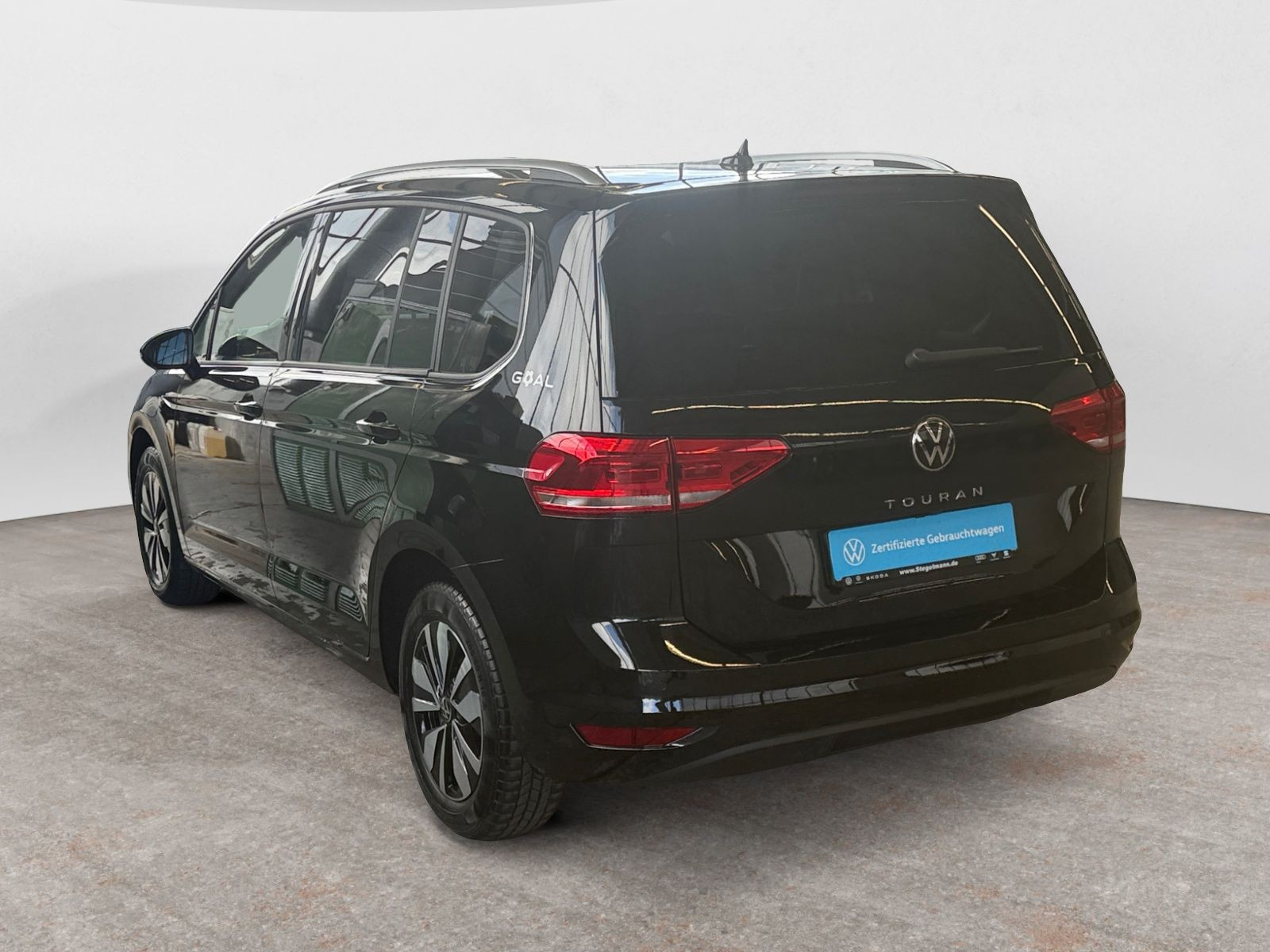 Volkswagen - Touran_4
