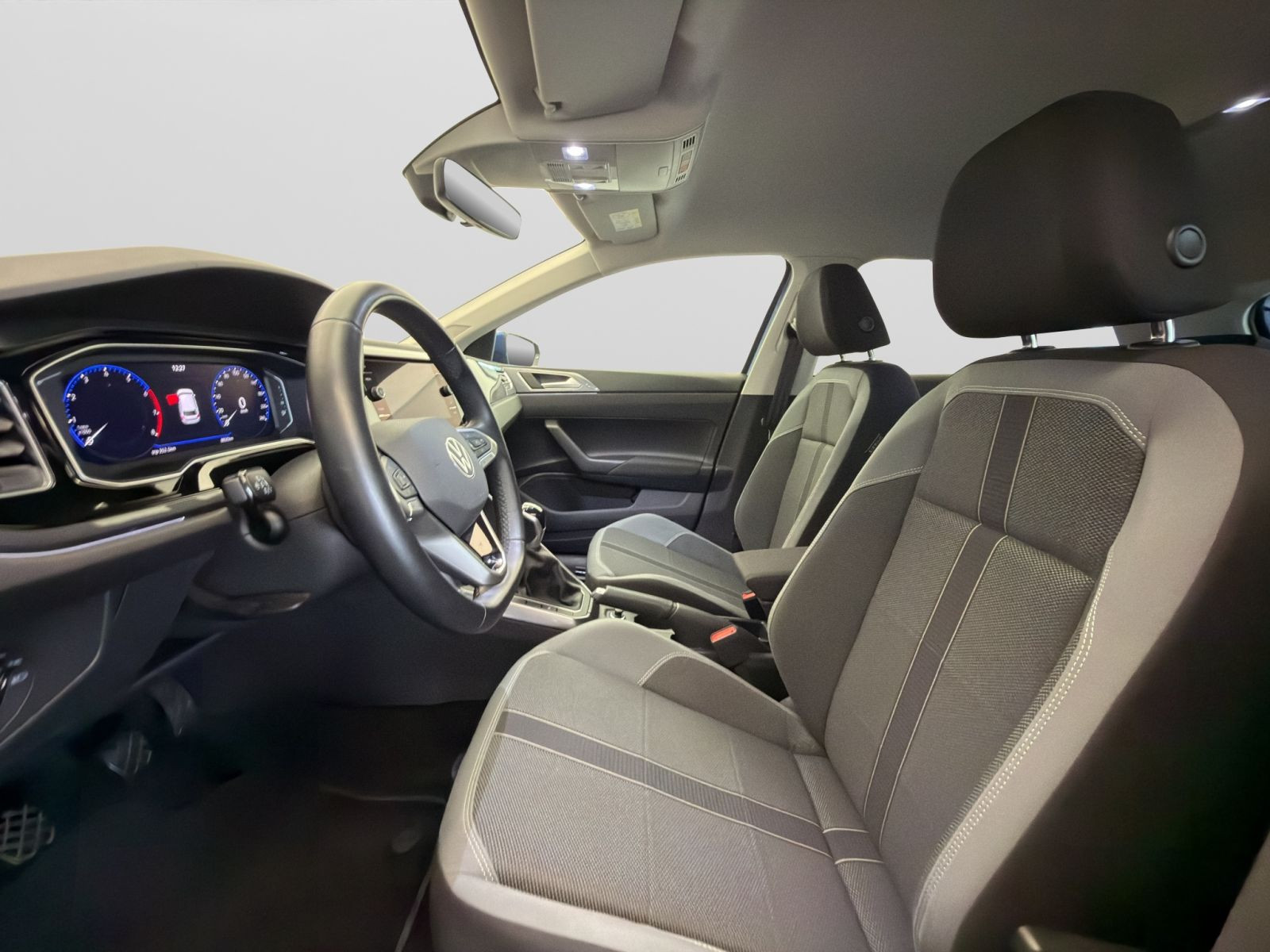 Volkswagen - Polo_9