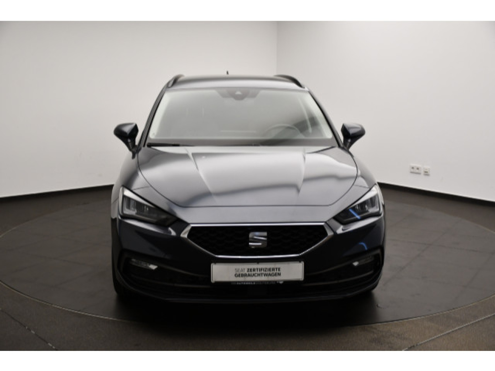 Seat - Leon_17