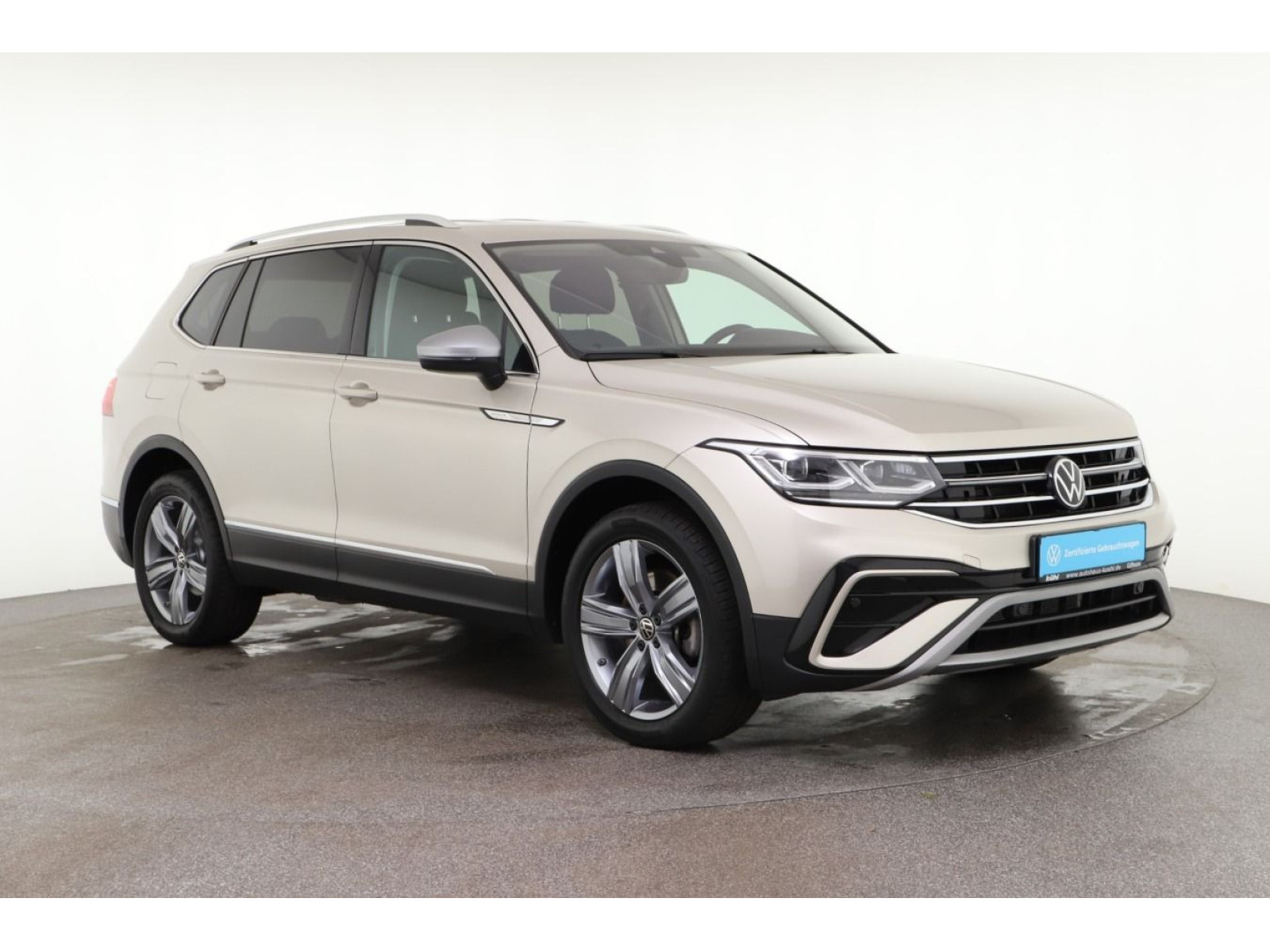 diagonal-frontansicht-aussen