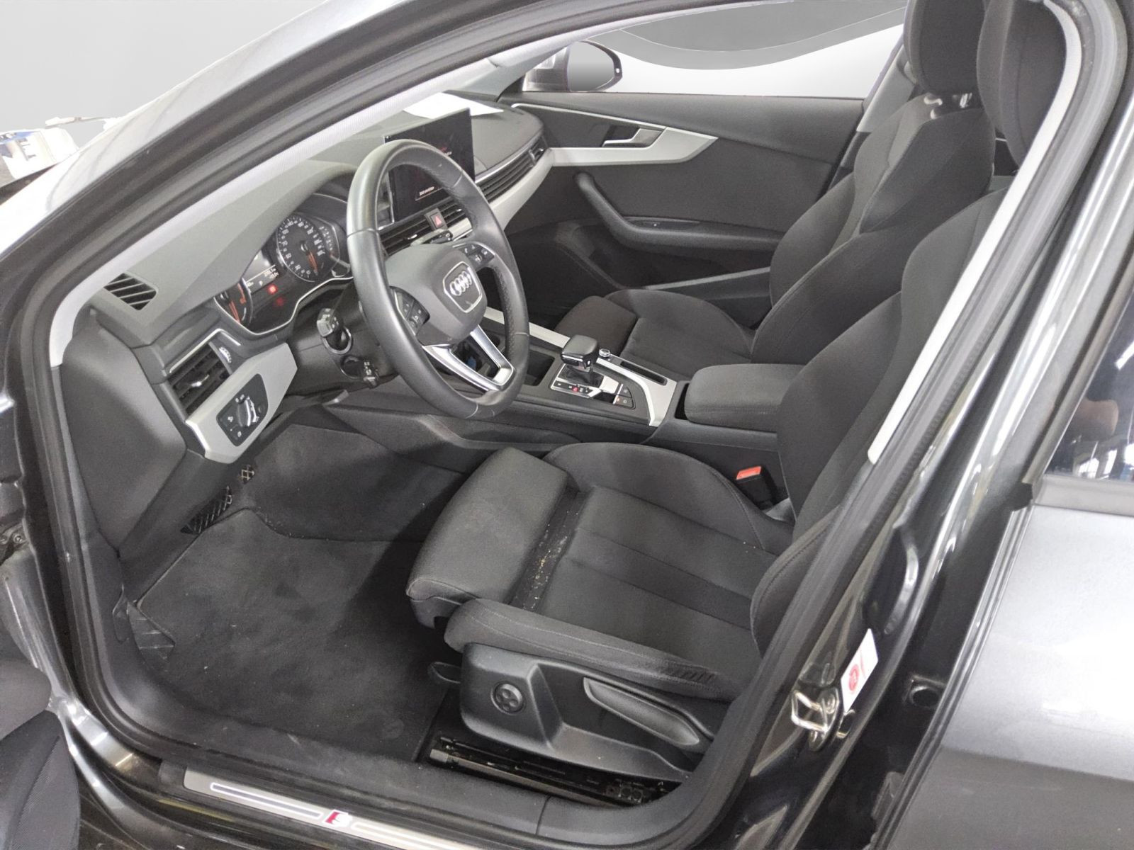 Audi - A4 Avant_4