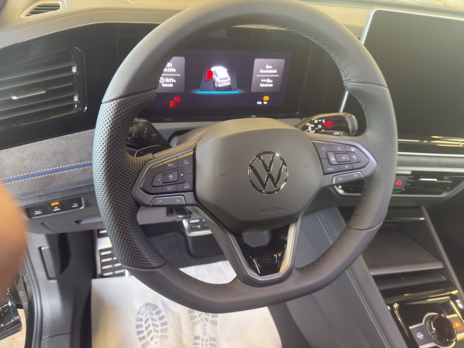 Volkswagen - Tiguan_11