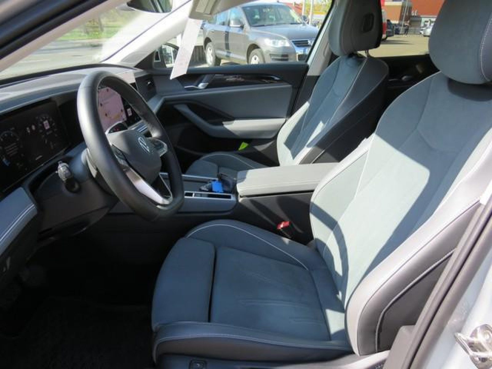 Volkswagen - Passat Variant_9