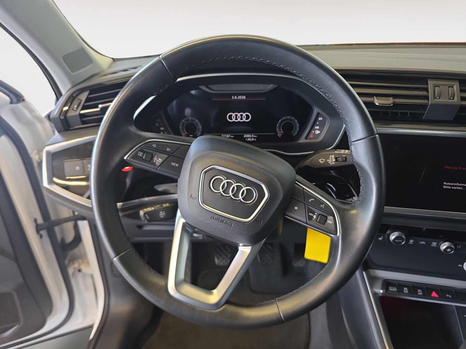 Audi - Q3 Sportback_13