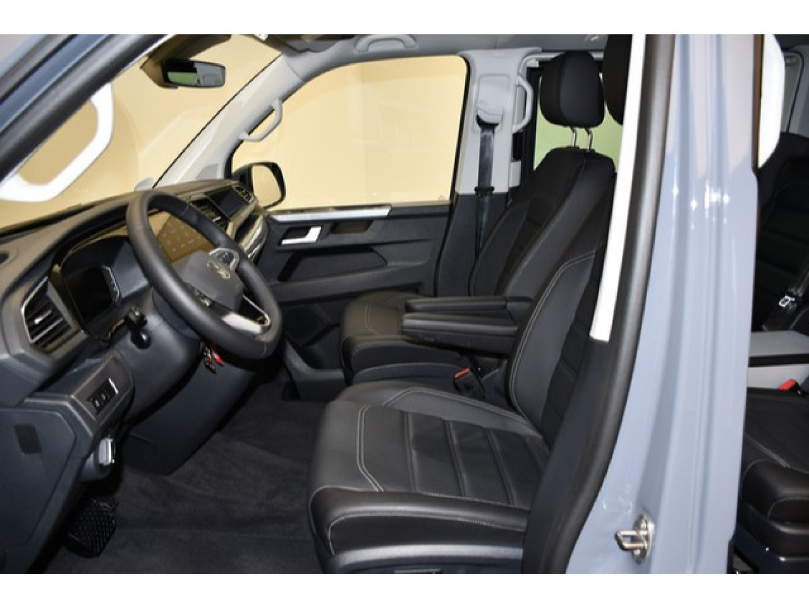 Volkswagen - T6.1 Multivan_5