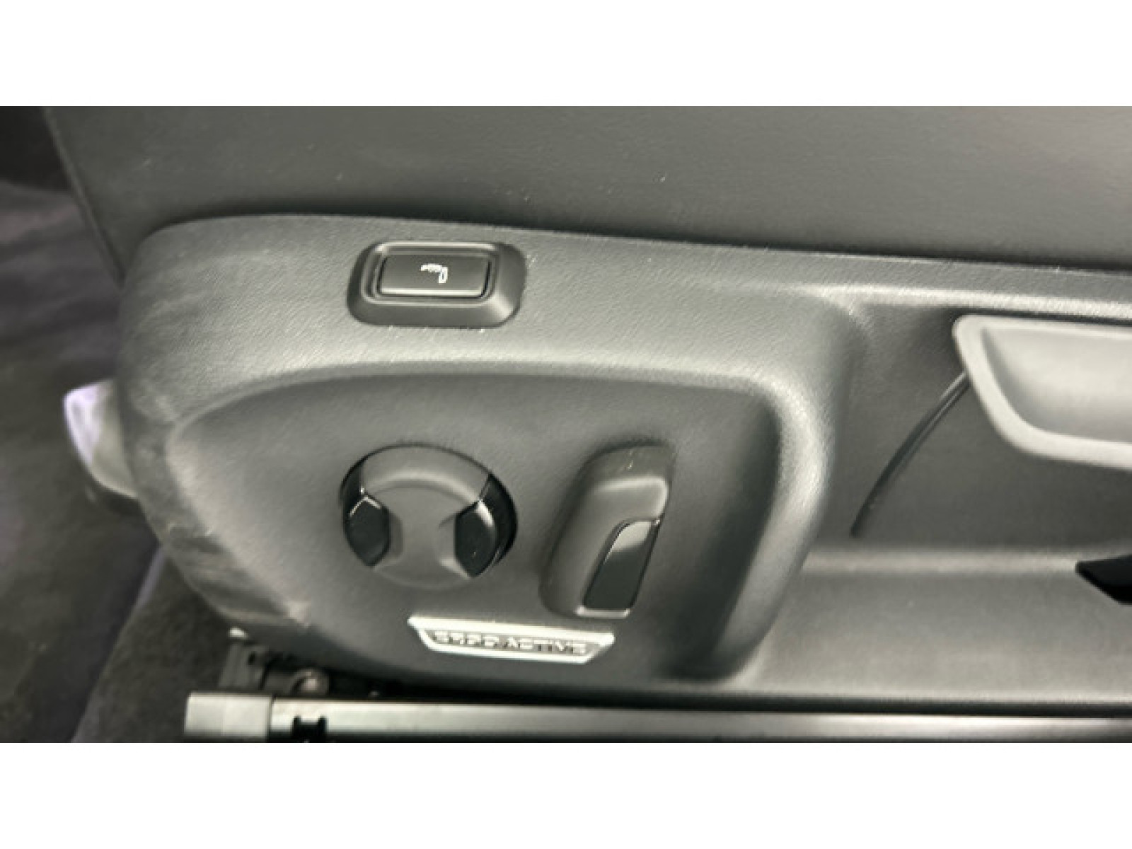 Volkswagen - Passat Variant_12