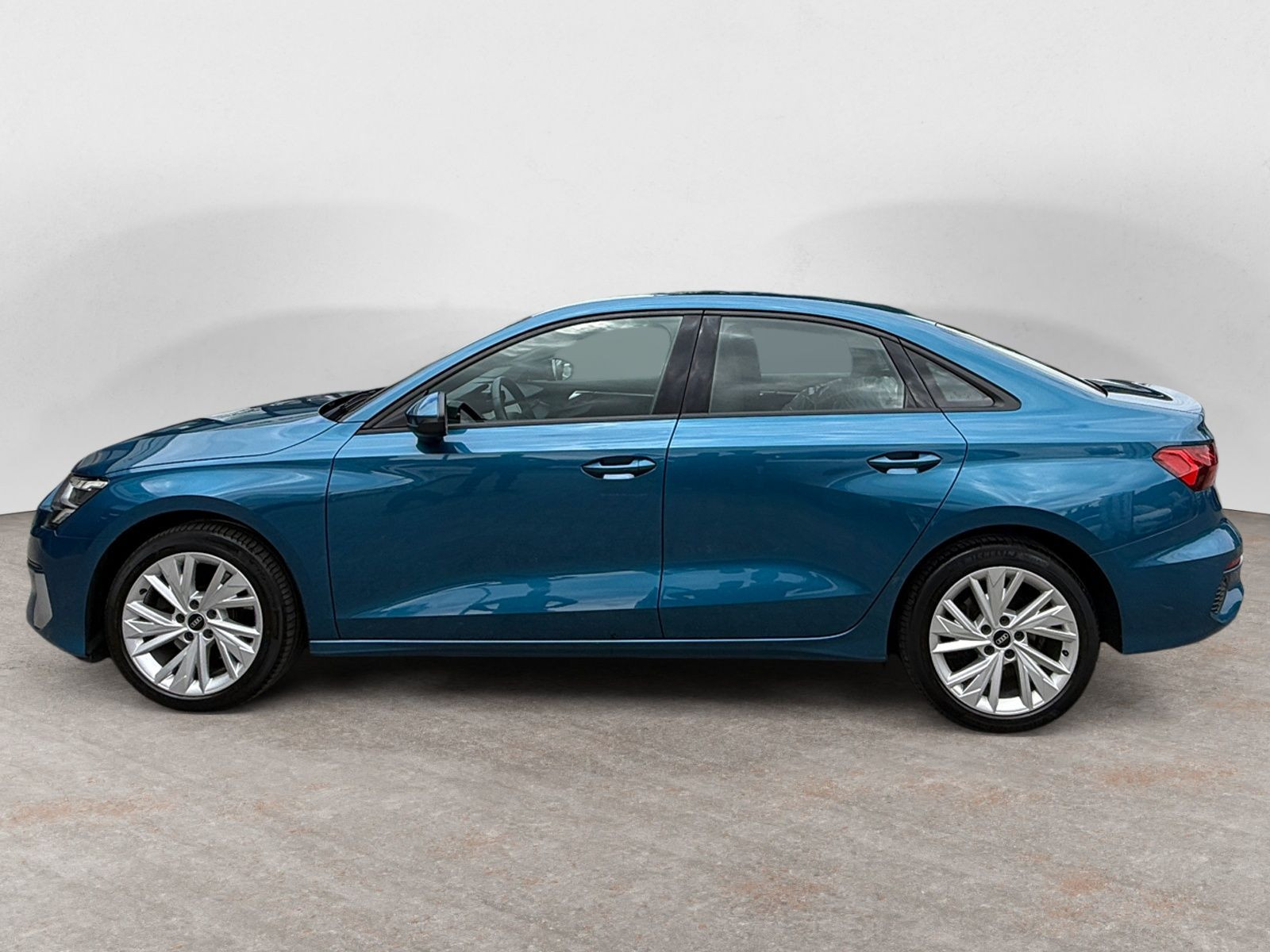 Audi - A3_3