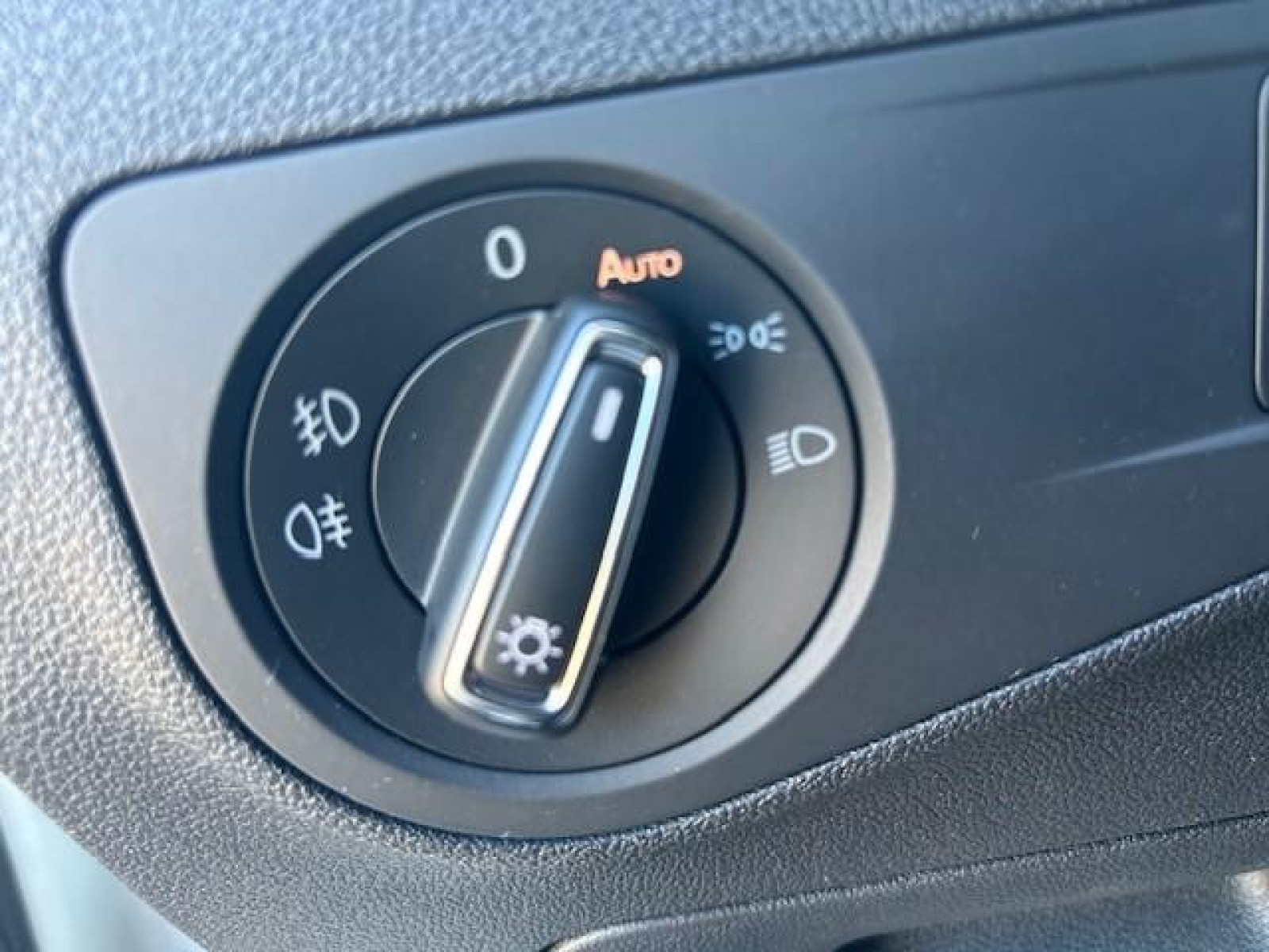 Volkswagen - Tiguan_14