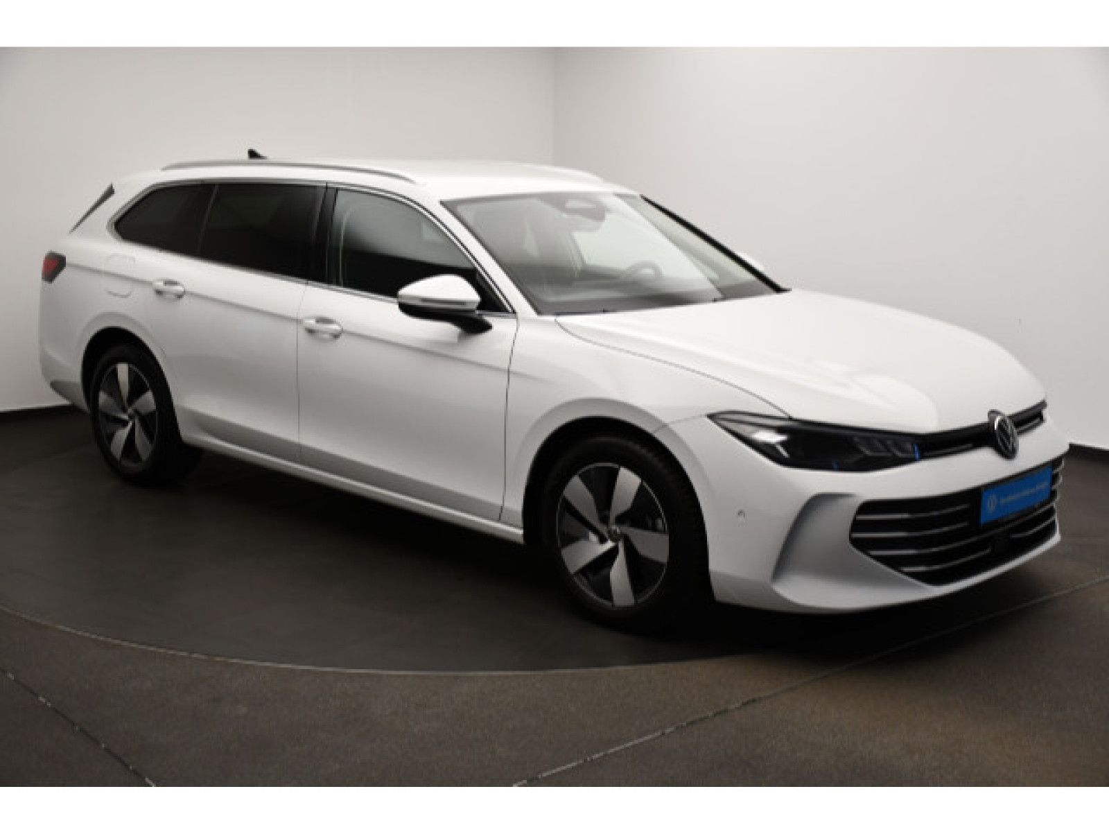 diagonal-frontansicht-aussen