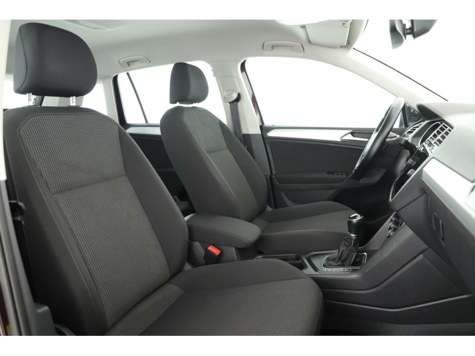 Volkswagen - Tiguan_7