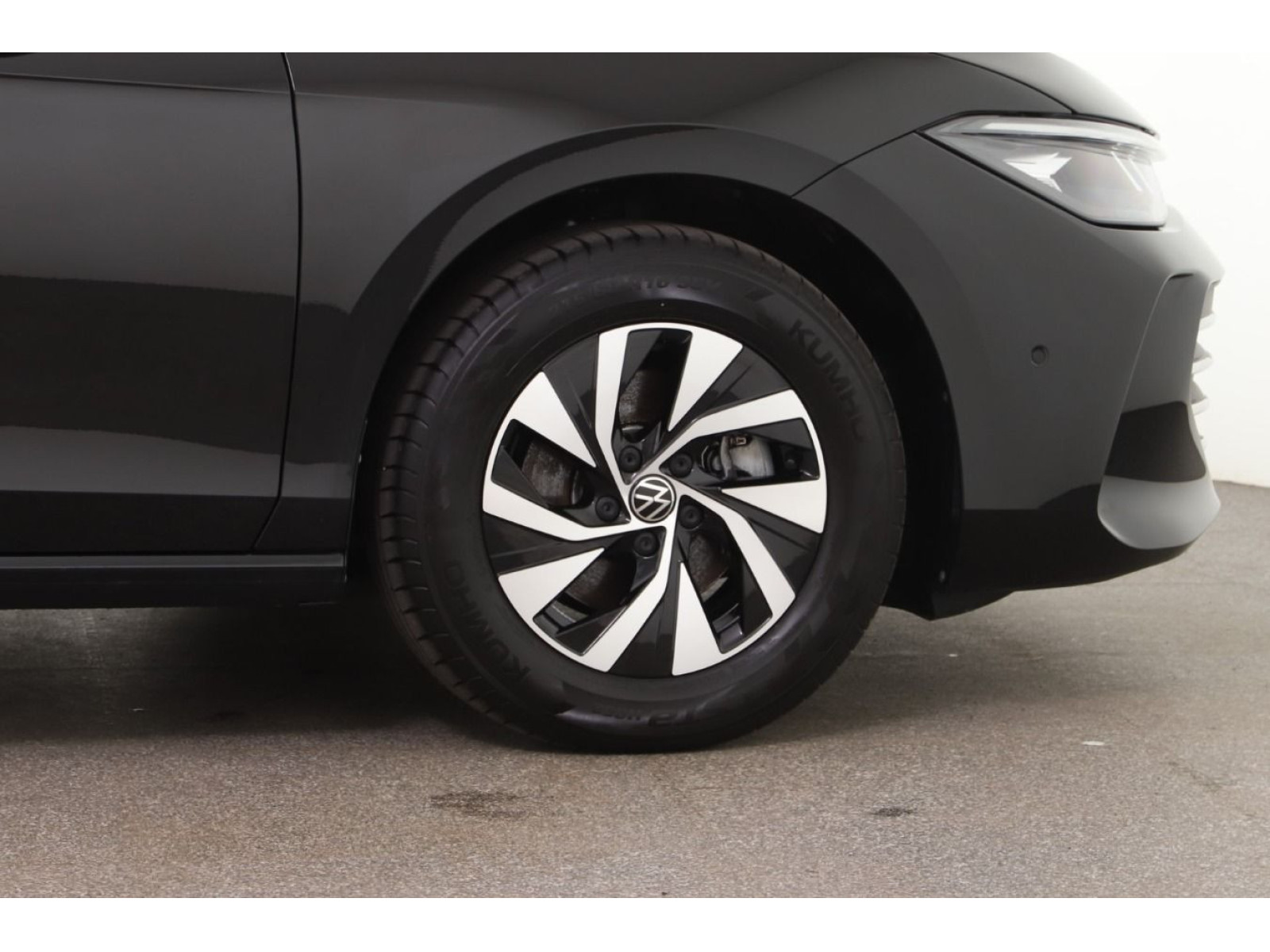 Volkswagen - Passat Variant_3