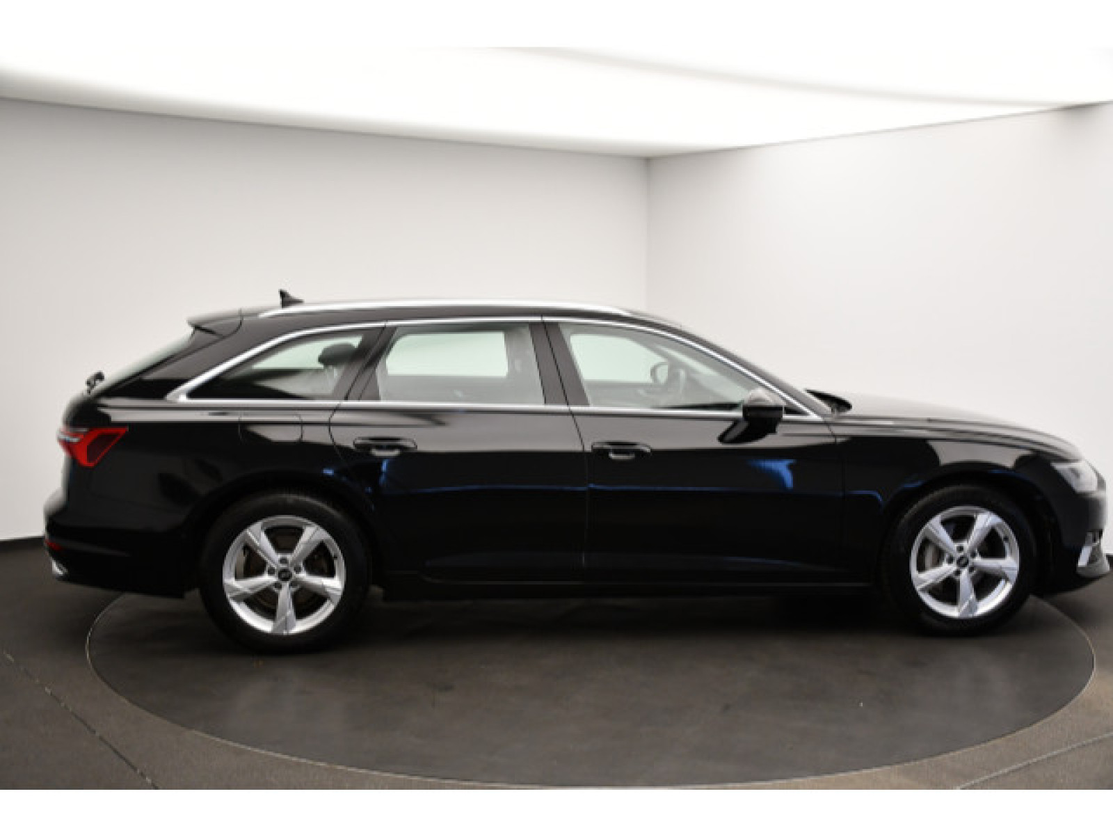 Audi - A6 Avant_17