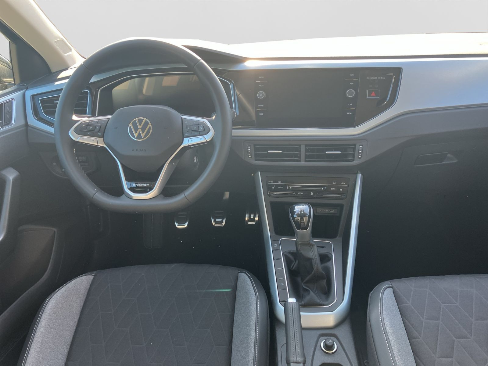Volkswagen - Polo_23
