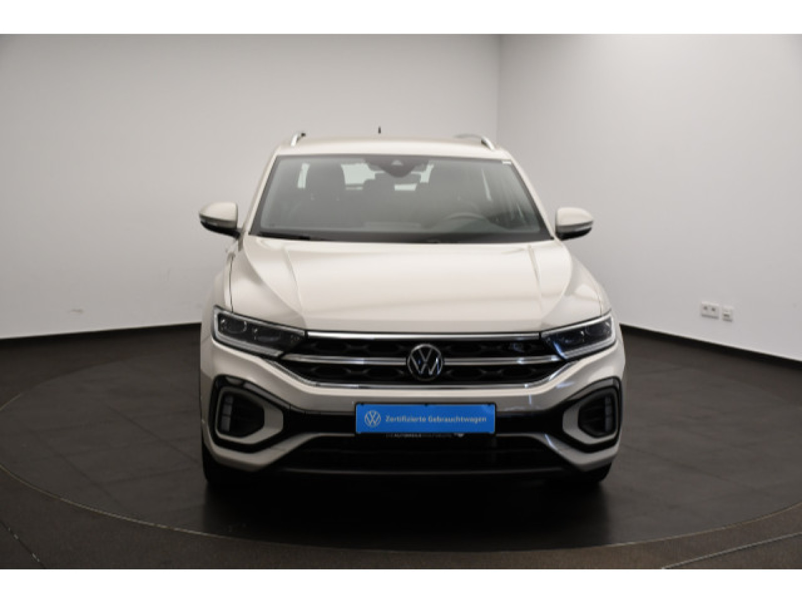 Volkswagen - T-Roc_17