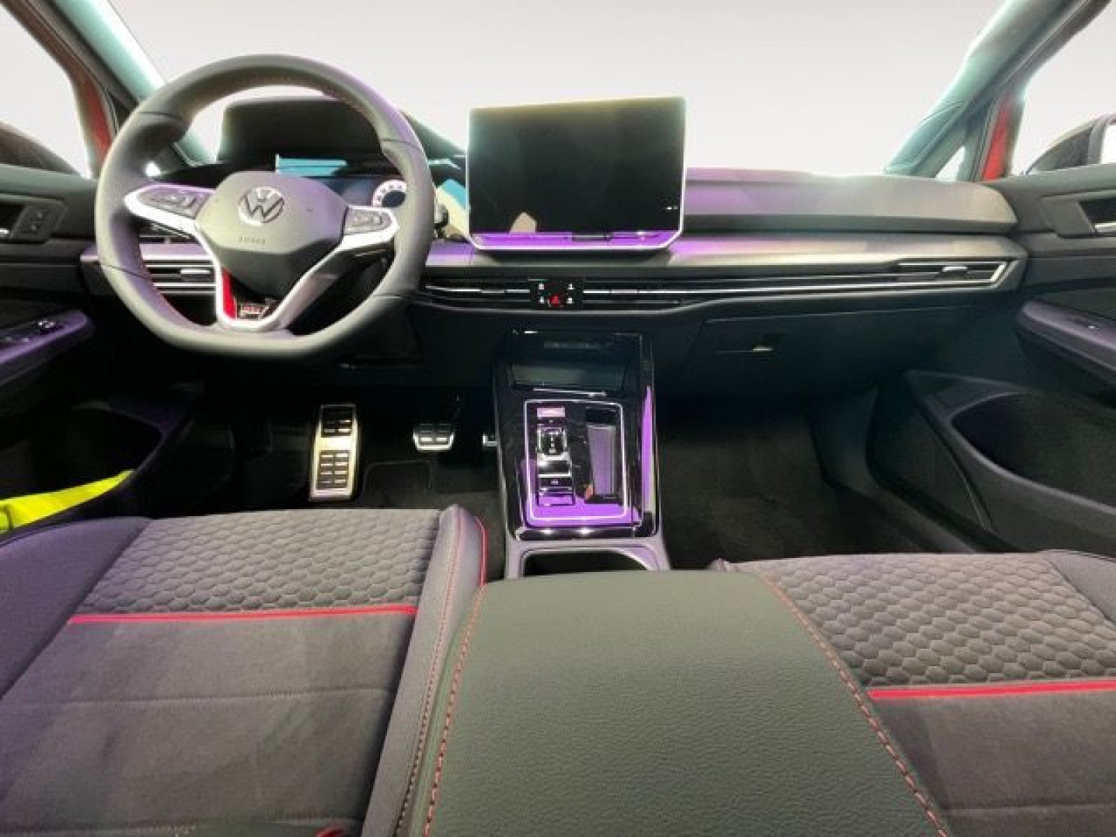 Volkswagen - Golf GTI_10