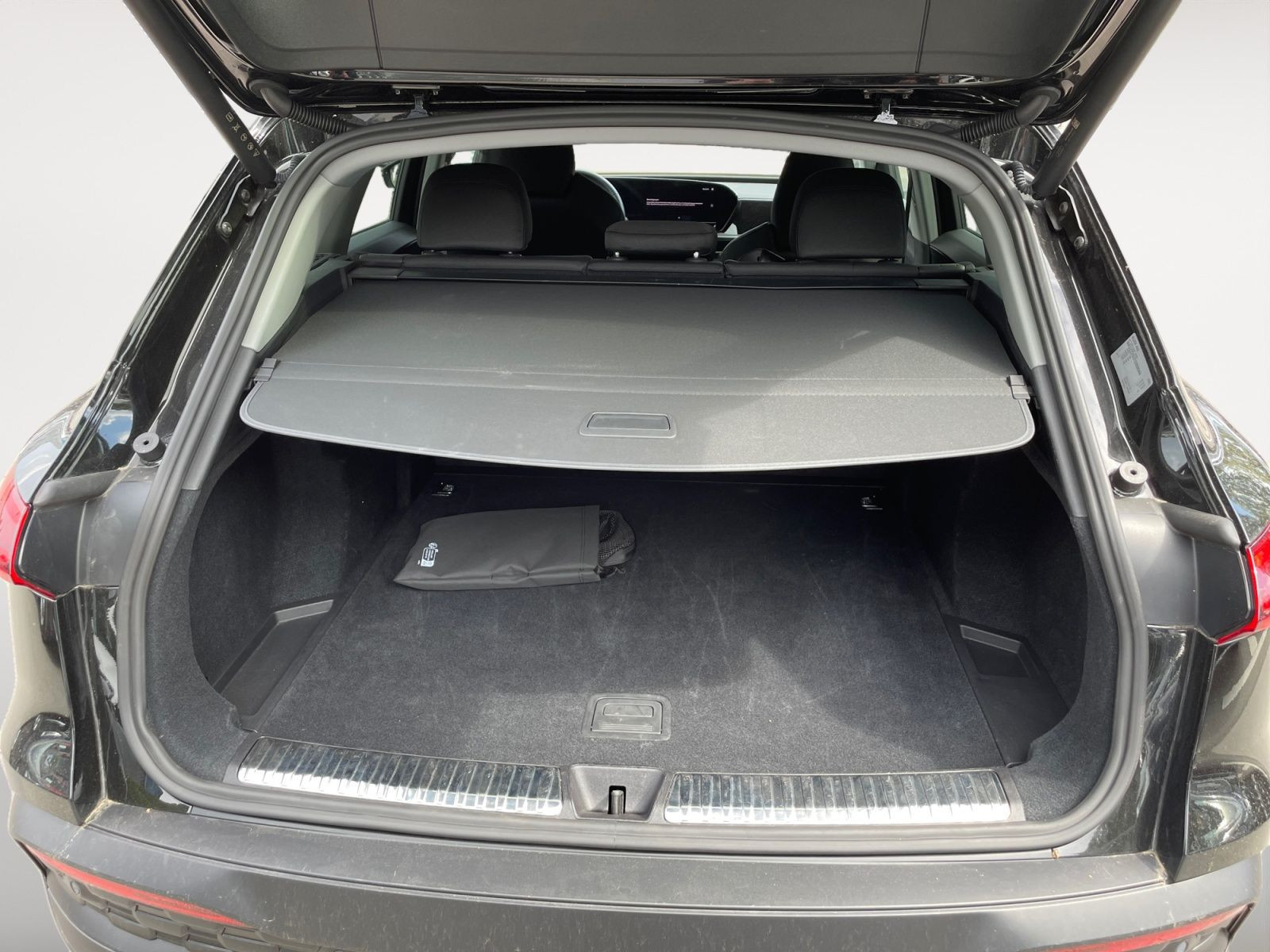 Audi - Q5_17