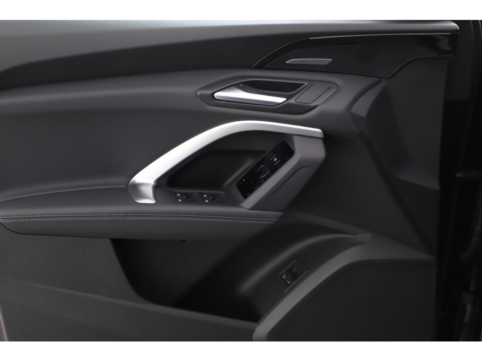 Audi - Q5_15 Audi - Q5_15