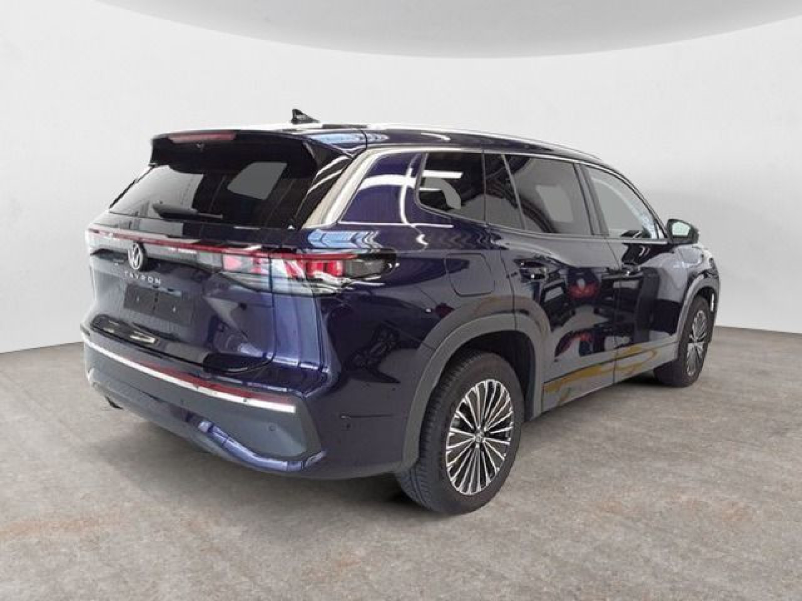 diagonalansicht-hinten-aussen