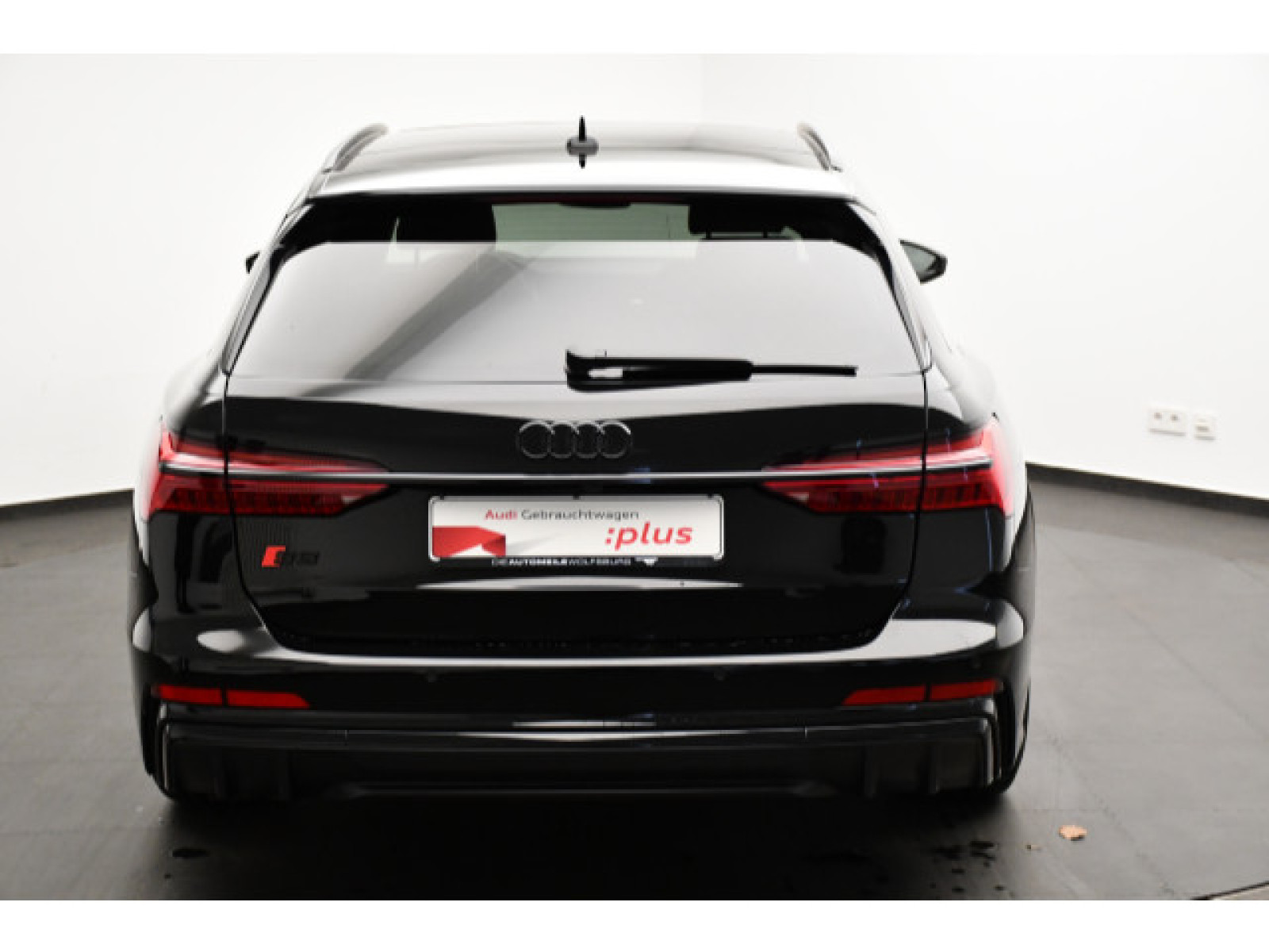 Audi - S6 Avant_21