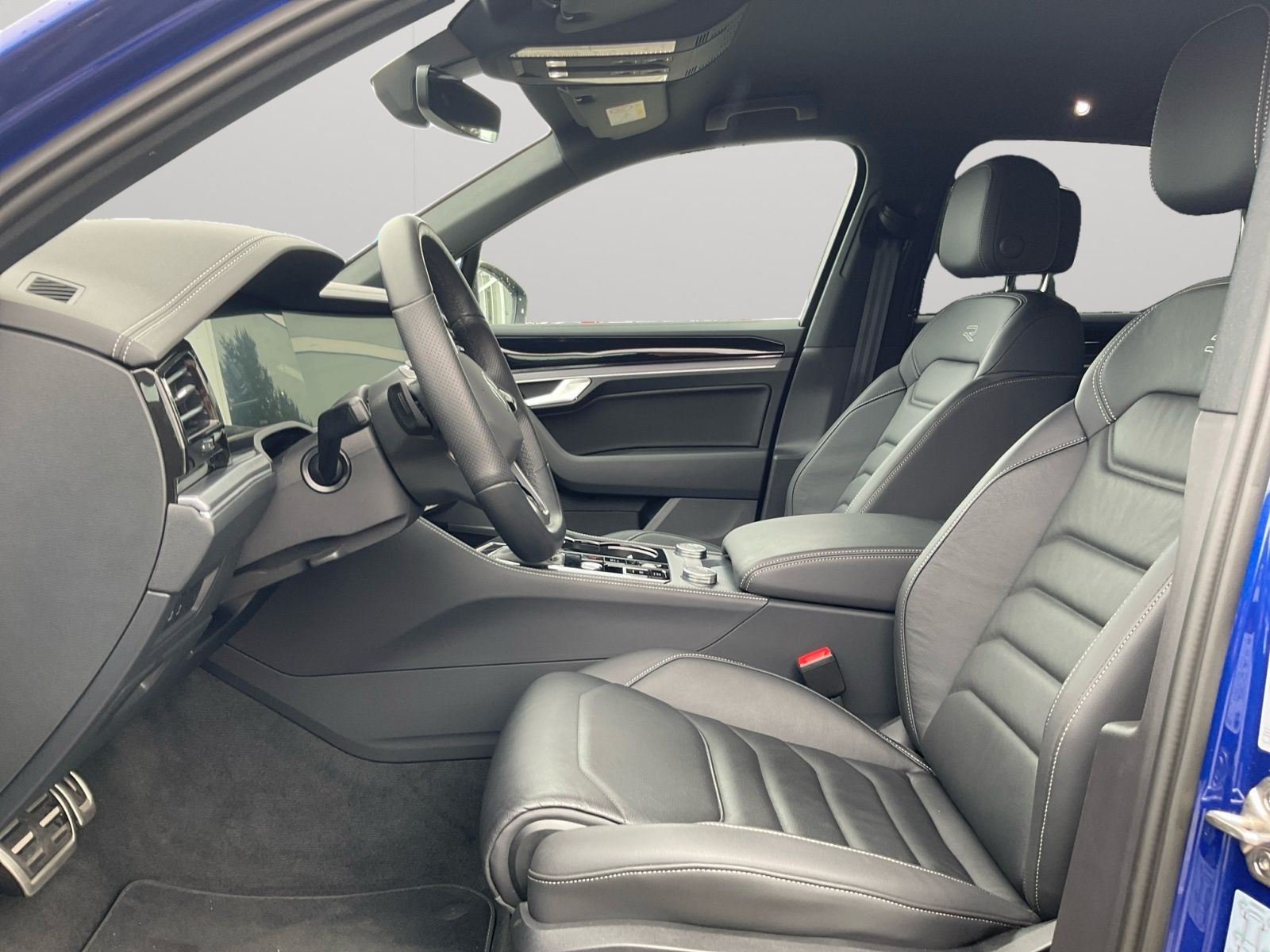 Volkswagen - Touareg_9