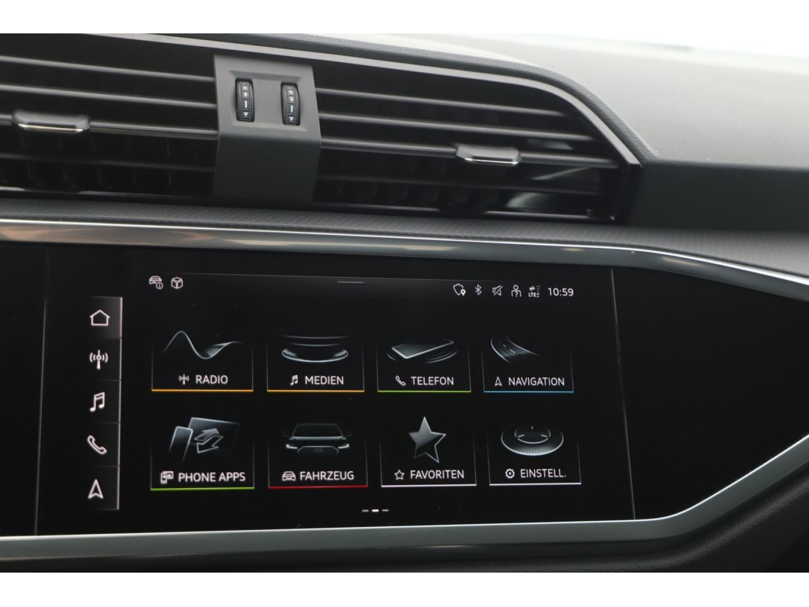 Audi - Q3 Sportback_11