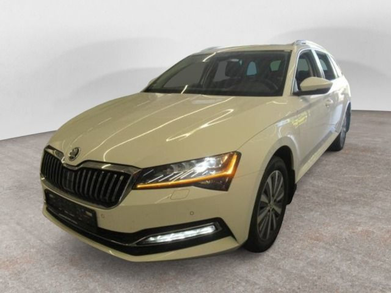 Škoda - Superb_2