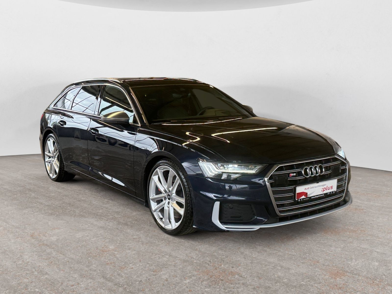 Audi - S6 Avant_8