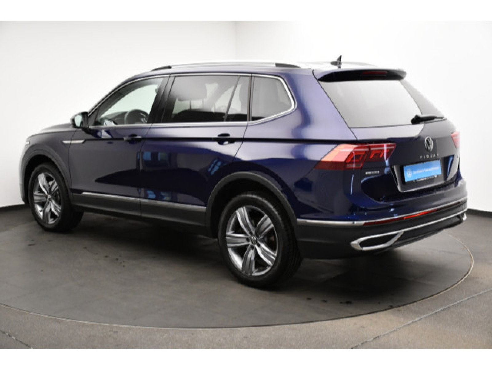 Volkswagen - Tiguan Allspace_15