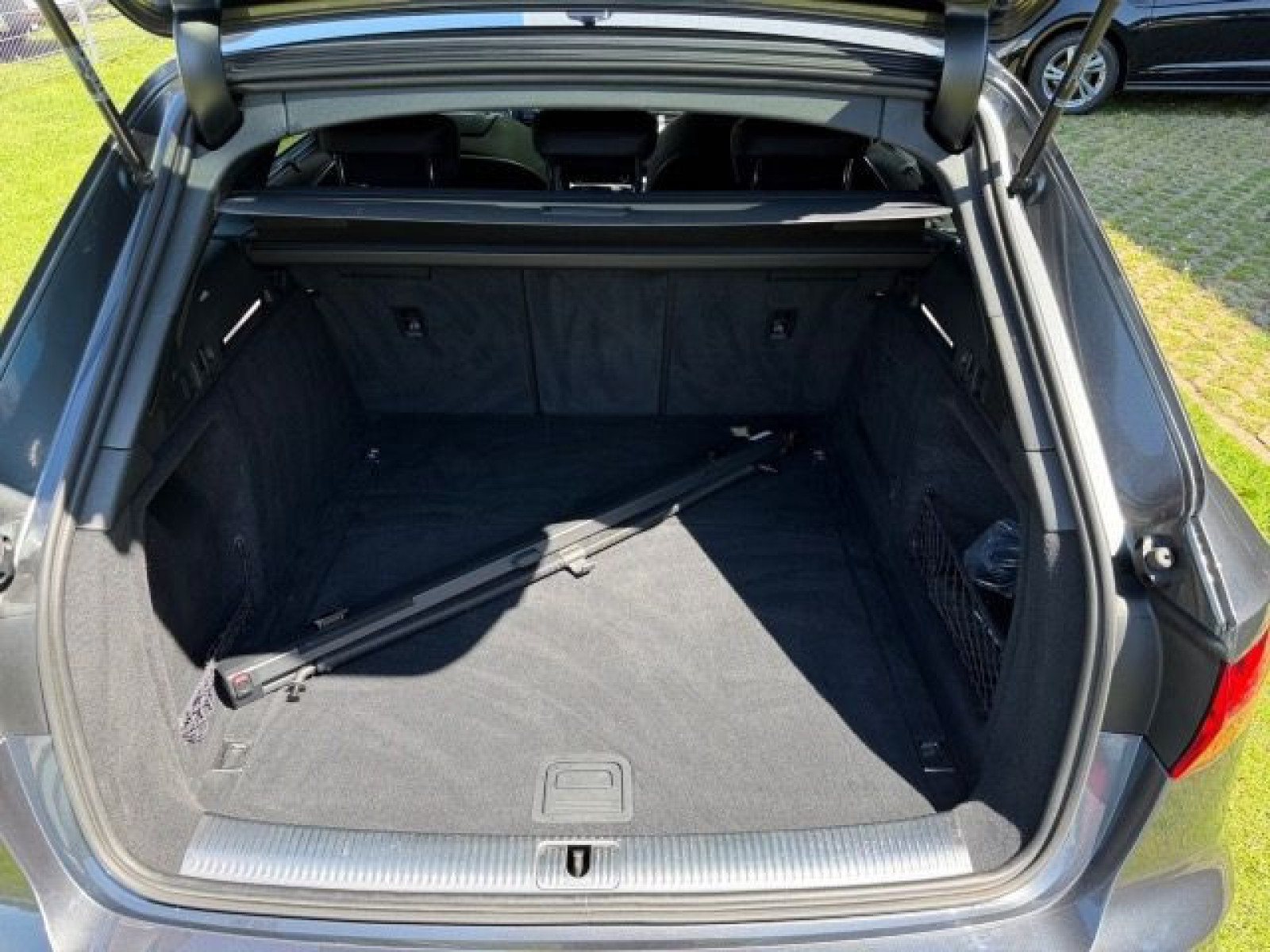 Audi - A4 Avant_18