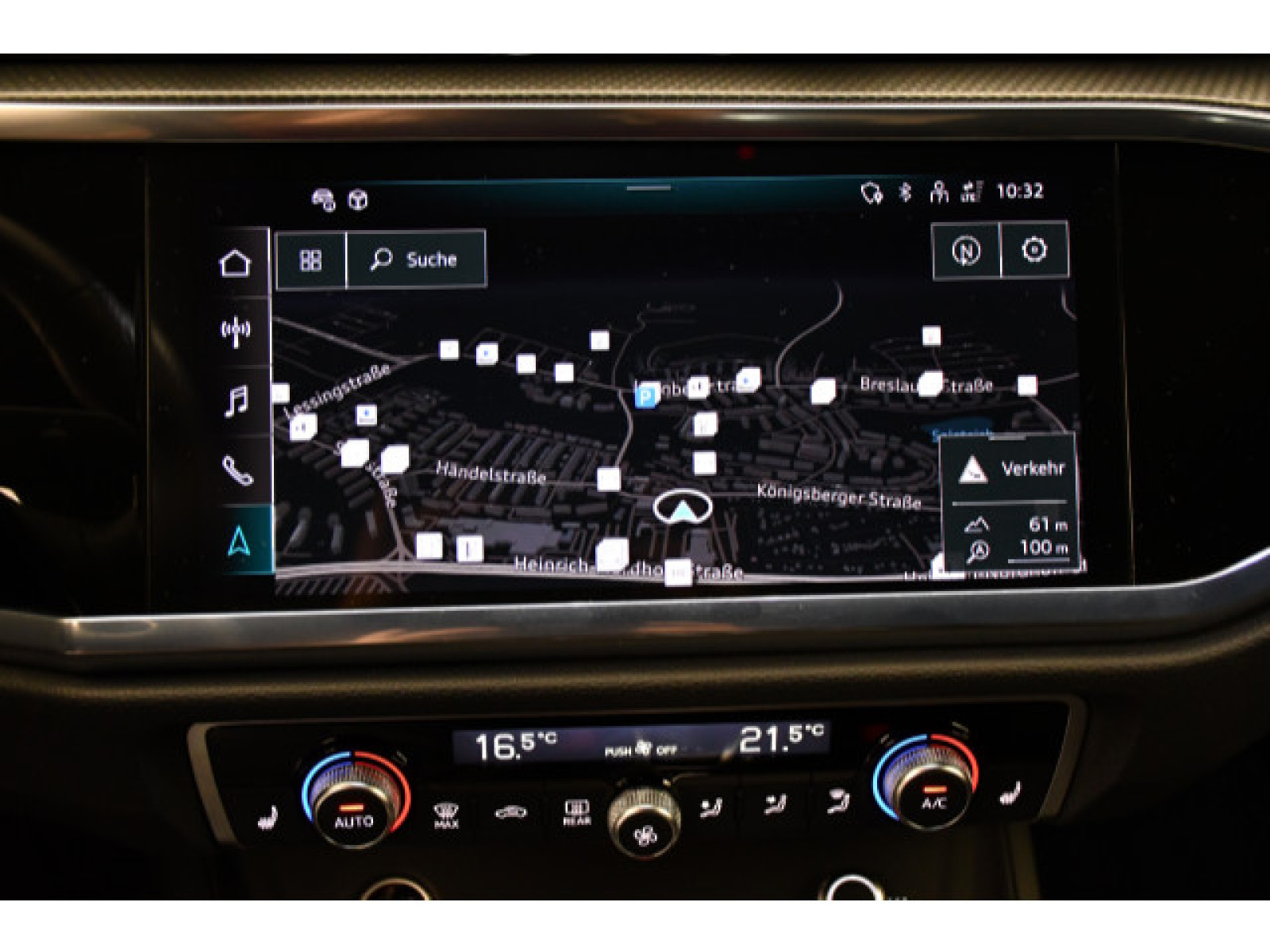 Audi - Q3_7