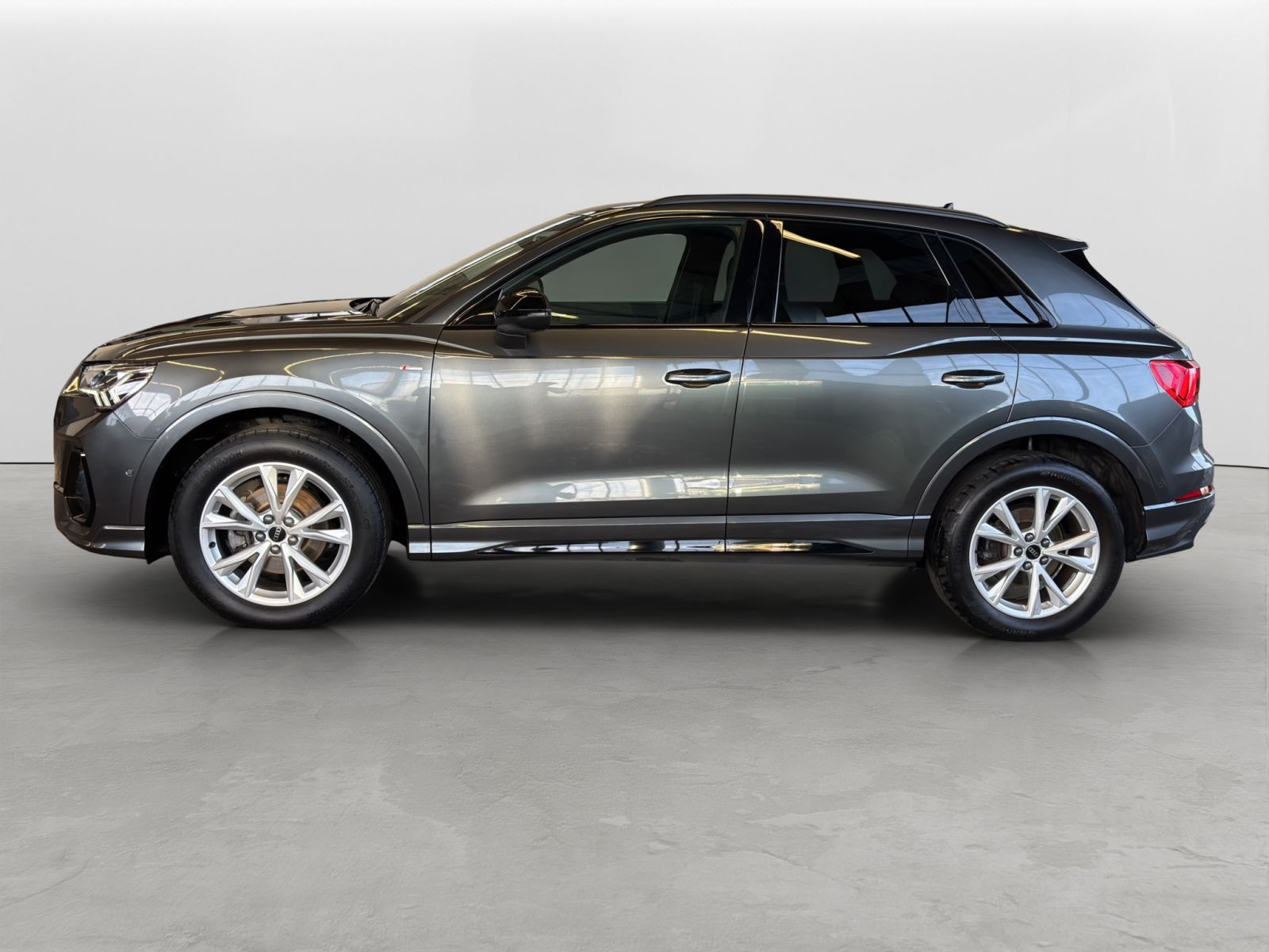Audi - Q3_3
