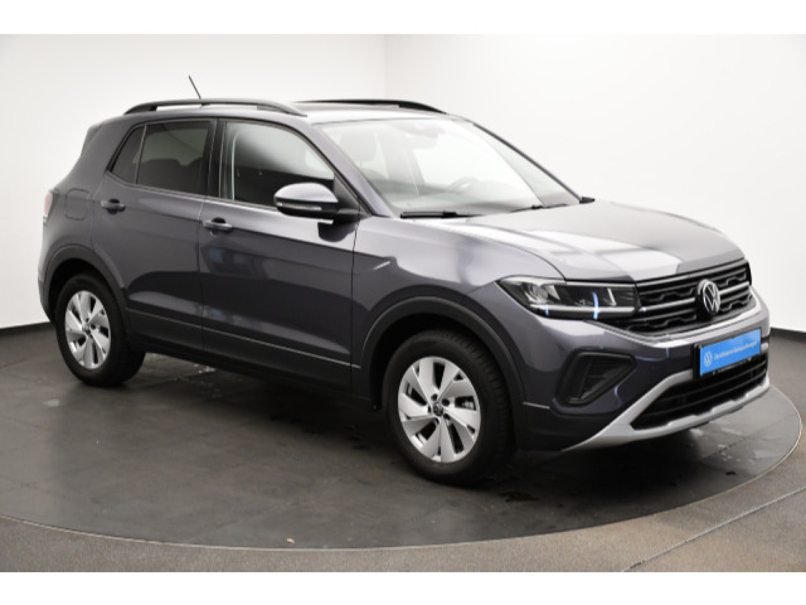 diagonal-frontansicht-aussen