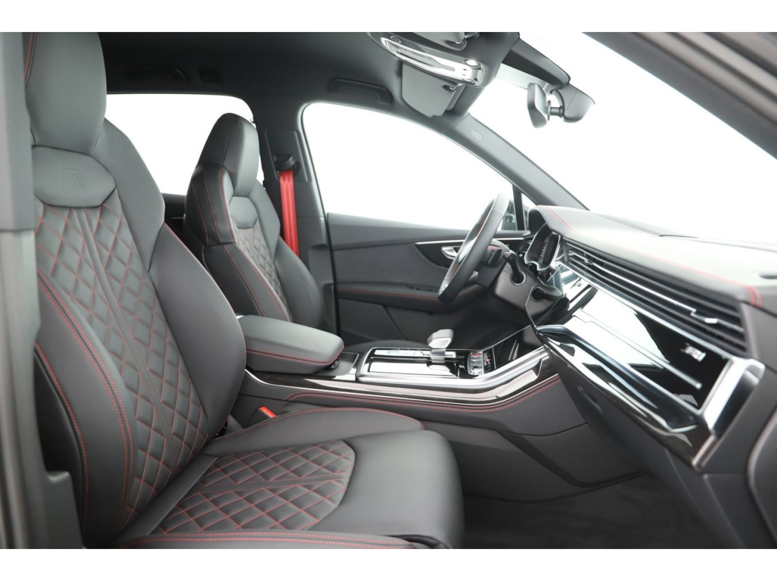 Audi - SQ7_8