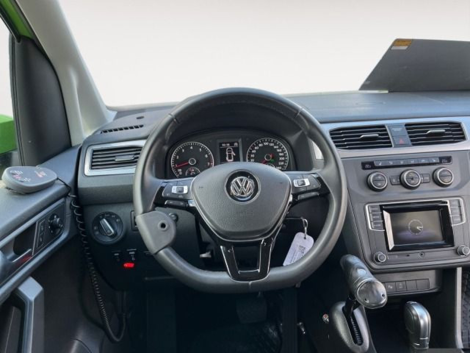 Volkswagen - Caddy_13