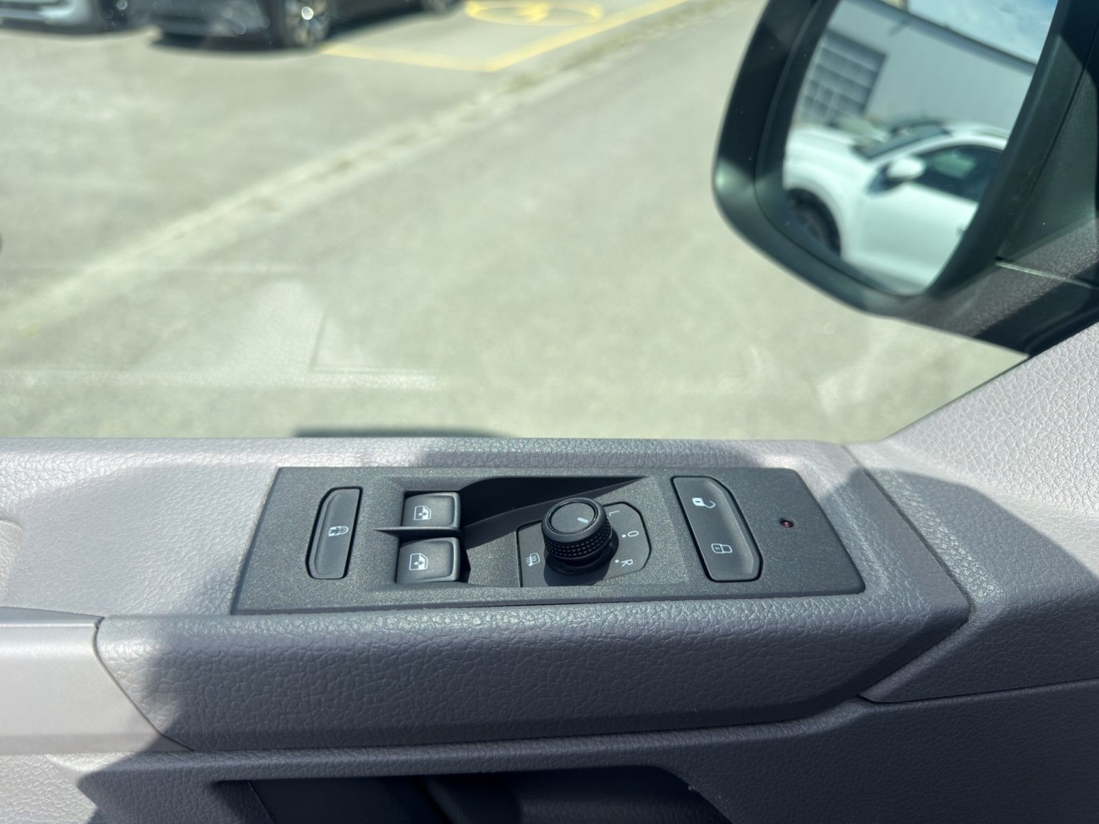 Volkswagen - T6.1 Kombi_15