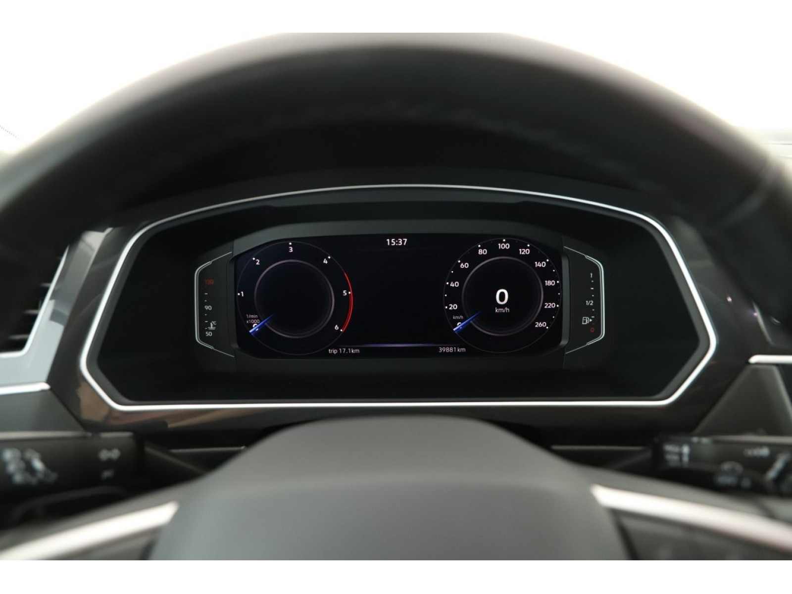 Volkswagen - Tiguan Allspace_9