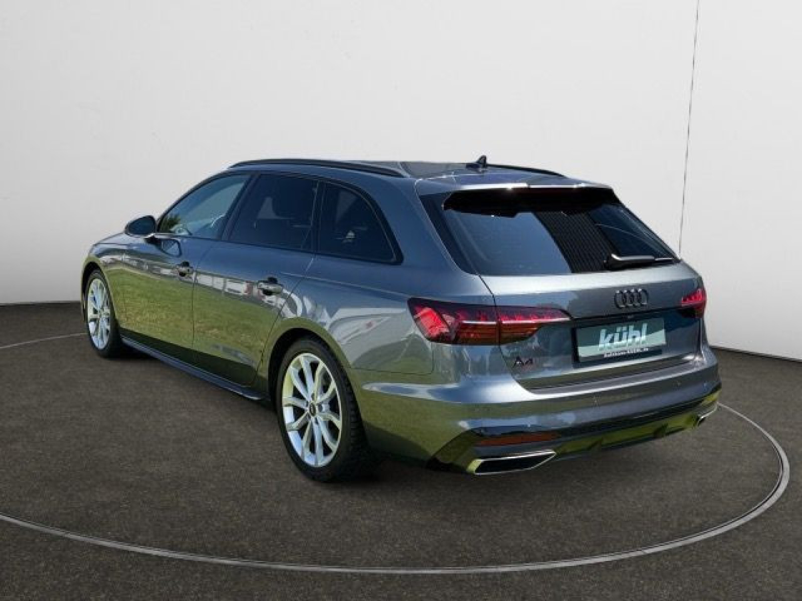 Audi - A4 Avant_4