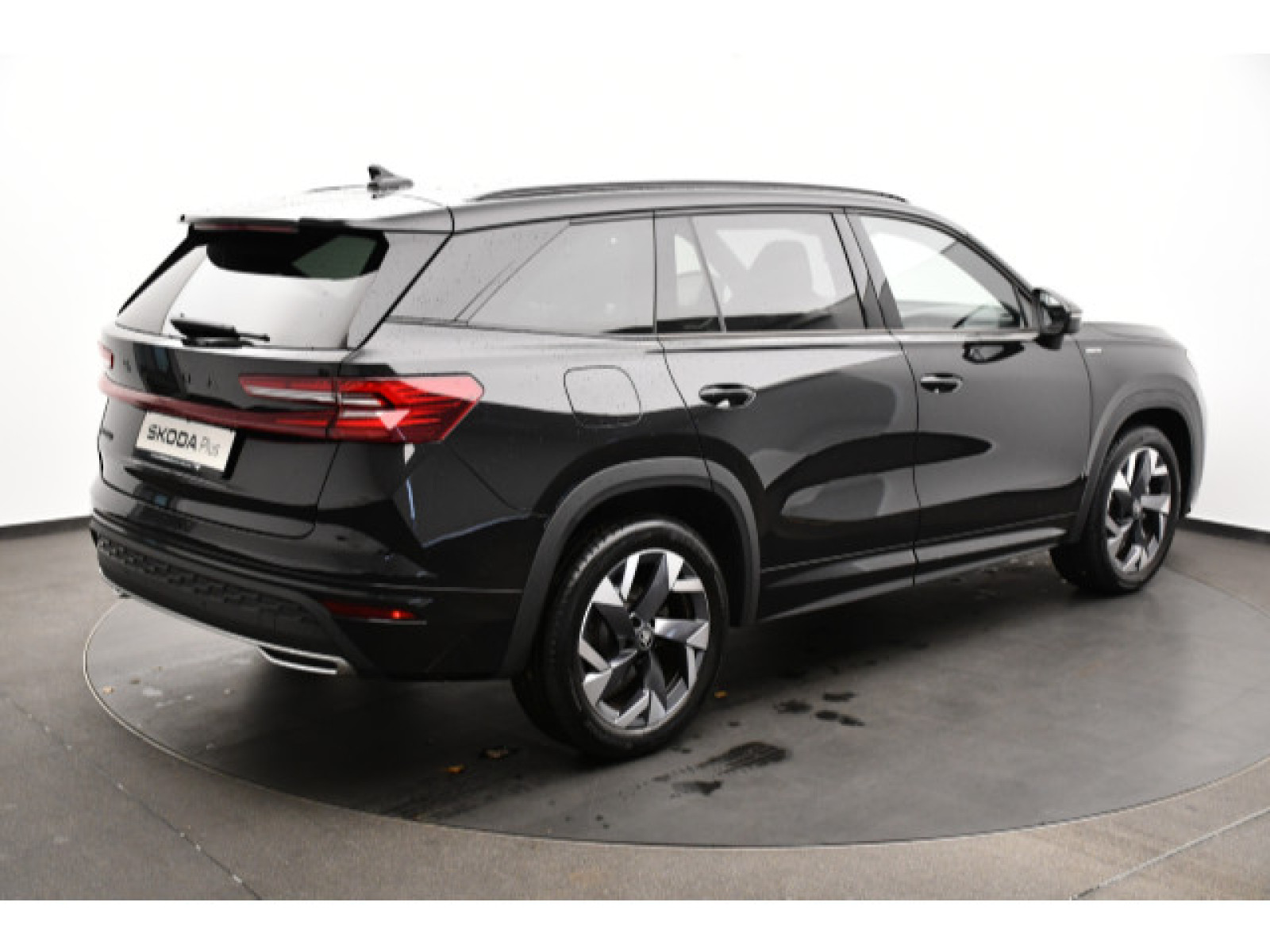 diagonalansicht-hinten-aussen