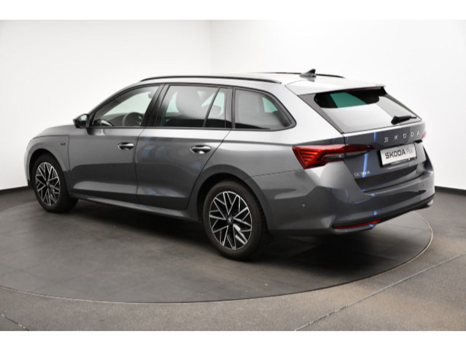 diagonalansicht-hinten-aussen