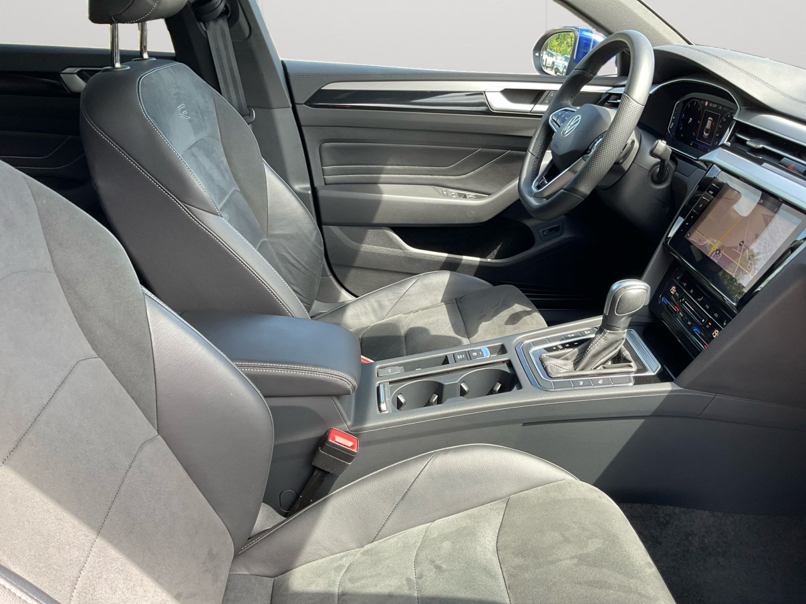 Volkswagen - Arteon_15